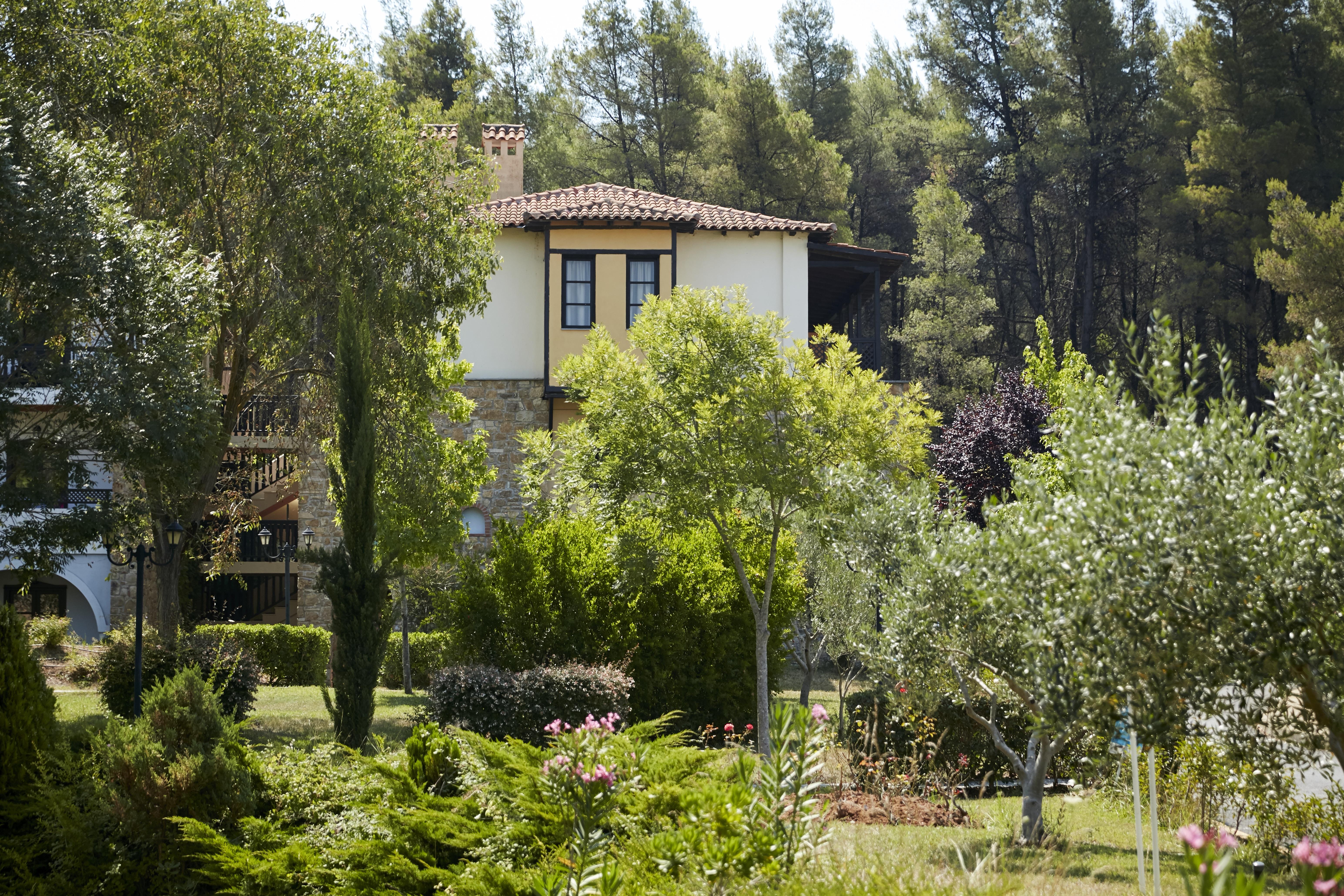 Simantro Resort Száni-part Kültér fotó The house of the poet in the village of Agia Varvara, Arcadia